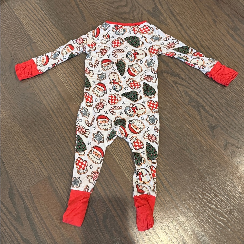 Caden Lane Santa's Cookies Convertible Zip Romper | 6-12 Months - Picture 4 of 5